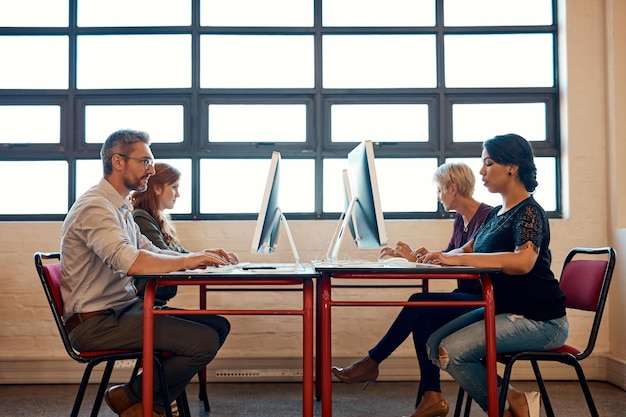 クロスプラットフォーム開発